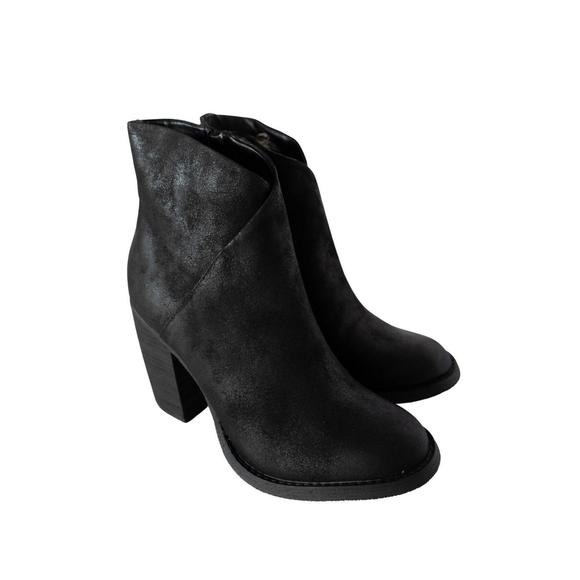 NEW SBICCA women's bennington asymmetrical ankle boot in black - Picture 4 of 5